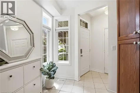 29 Sunnycroft Court Waterdown ON L8B 0L3