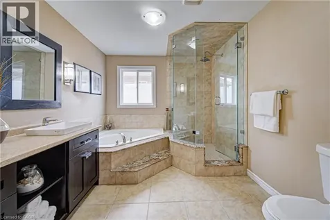 37 Davinci Boulevard Hamilton ON L9B 0C5