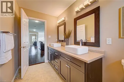 37 Davinci Boulevard Hamilton ON L9B 0C5