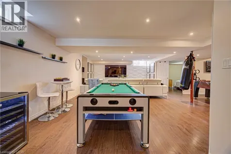 37 Davinci Boulevard Hamilton ON L9B 0C5