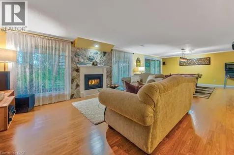 247 Rolling Acres Court Kitchener ON N2A 3W5