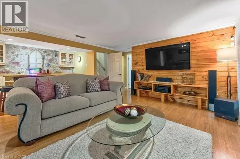 247 Rolling Acres Court Kitchener ON N2A 3W5
