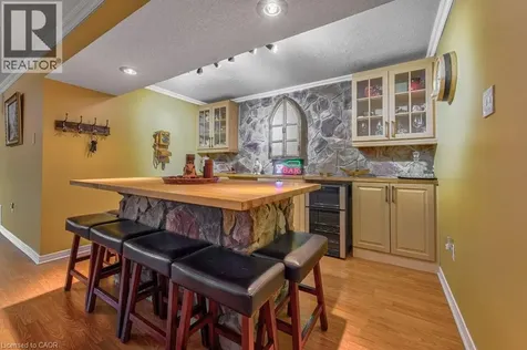 247 Rolling Acres Court Kitchener ON N2A 3W5
