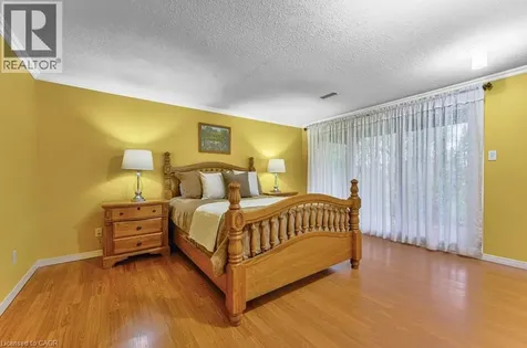 247 Rolling Acres Court Kitchener ON N2A 3W5
