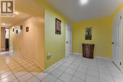 247 Rolling Acres Court Kitchener ON N2A 3W5