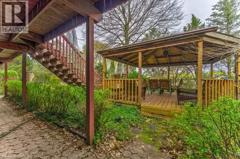 247 Rolling Acres Court Kitchener ON N2A 3W5