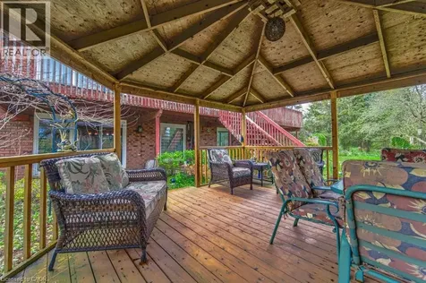 247 Rolling Acres Court Kitchener ON N2A 3W5