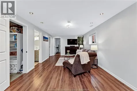 11825 Rockland Windsor ON N8P 1Z7
