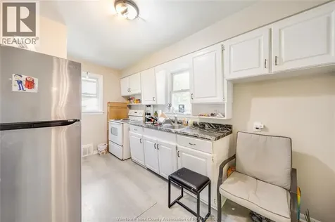 3264 Dominion Boulevard Windsor ON N9E 2N5