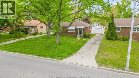 3264 Dominion Boulevard Windsor ON N9E 2N5