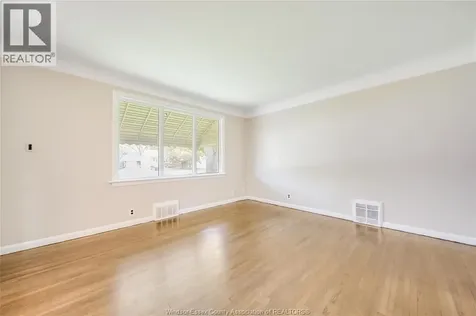 3264 Dominion Boulevard Windsor ON N9E 2N5