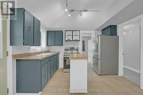 3319 Knight Avenue Severn (west Shore) ON L3V 6H3