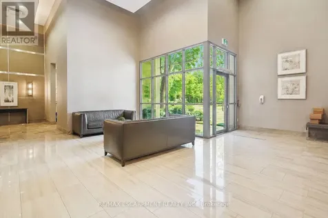 2490 Old Bronte Road Oakville (wm Westmount) ON L6M 0Y5