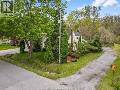 3803 Woodward Boulevard Windsor ON N8W 2Z2