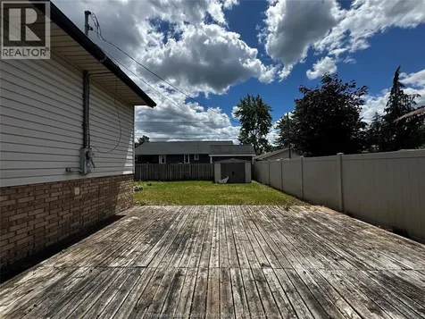 266 Bouffard Road Lasalle ON N9J 1G1