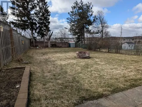 113 Southwood Drive Kitchener ON N2E 2J1