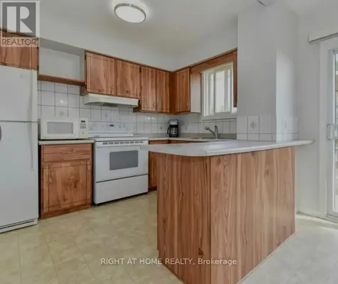 113 Southwood Drive Kitchener ON N2E 2J1