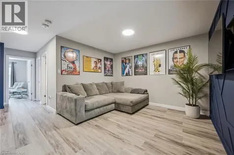 907 Robert Ferrie Drive Kitchener ON N2R 0P2
