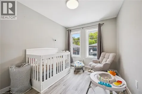 907 Robert Ferrie Drive Kitchener ON N2R 0P2