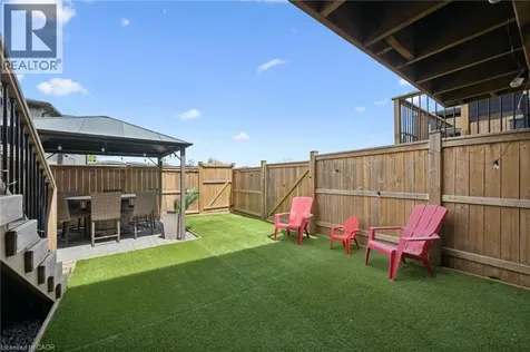 907 Robert Ferrie Drive Kitchener ON N2R 0P2