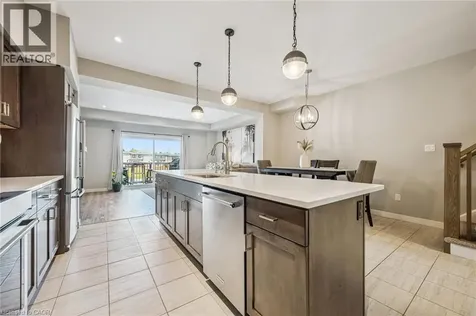 907 Robert Ferrie Drive Kitchener ON N2R 0P2