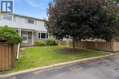18 Oakhill Drive Brantford ON N3T 0J2