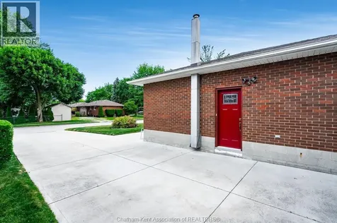 175 Sylvester Drive Chatham ON N7M 2B8
