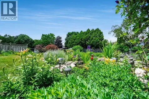 175 Sylvester Drive Chatham ON N7M 2B8