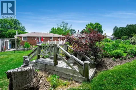 175 Sylvester Drive Chatham ON N7M 2B8