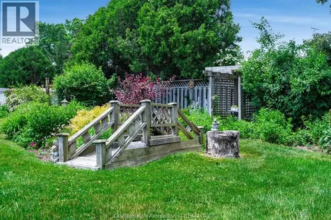 175 Sylvester Drive Chatham ON N7M 2B8