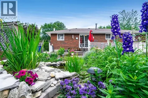 175 Sylvester Drive Chatham ON N7M 2B8