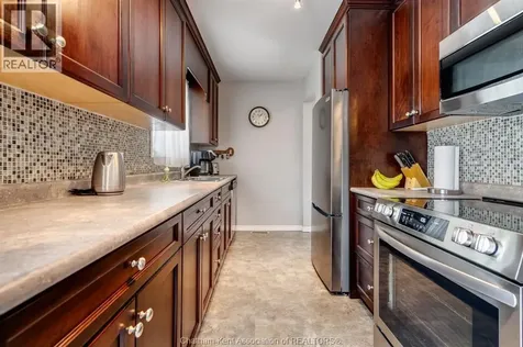 175 Sylvester Drive Chatham ON N7M 2B8