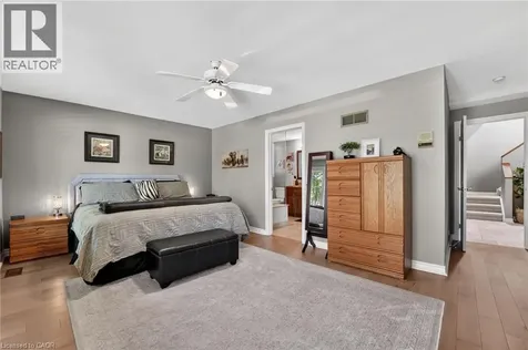 7106 Woodgate Street Niagara Falls ON L2J 2C1