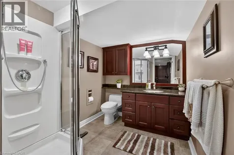 7106 Woodgate Street Niagara Falls ON L2J 2C1