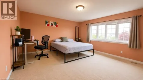287 Resurrection Drive Kitchener ON N2N 3H4