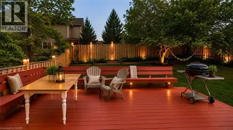 287 Resurrection Drive Kitchener ON N2N 3H4