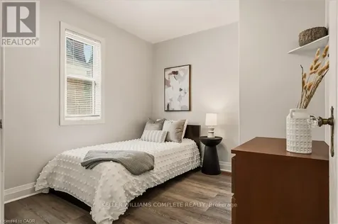 148 Huxley Avenue South Hamilton (delta) ON L8K 2R1