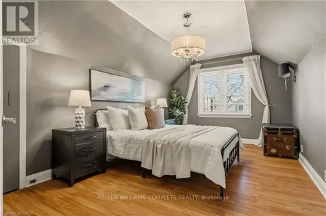 148 Huxley Avenue South Hamilton (delta) ON L8K 2R1