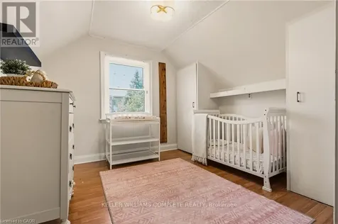 148 Huxley Avenue South Hamilton (delta) ON L8K 2R1
