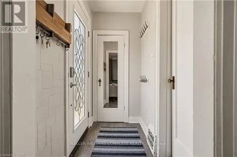 148 Huxley Avenue South Hamilton (delta) ON L8K 2R1