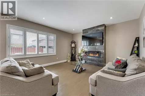 86 Woodberry Crescent Elmira ON N3B 0C8