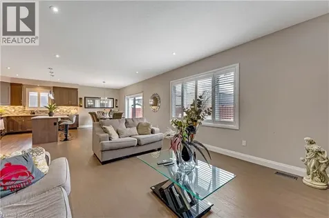86 Woodberry Crescent Elmira ON N3B 0C8