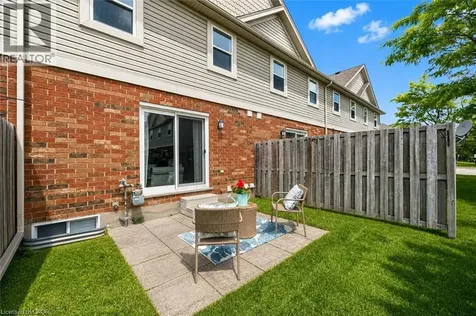 124 Gosling Gardens Guelph ON N1G 5K6