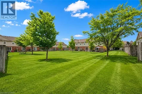 124 Gosling Gardens Guelph ON N1G 5K6