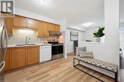 124 Gosling Gardens Guelph ON N1G 5K6