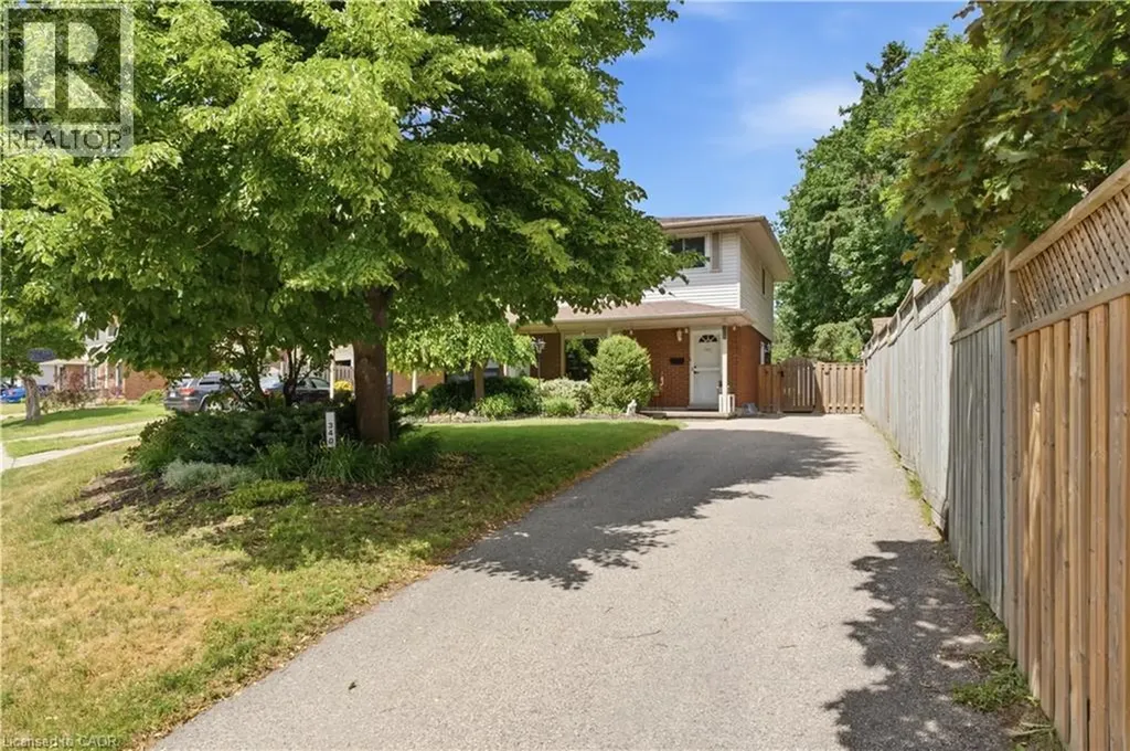 340 Cyrus Street Cambridge ON N3H 1H3