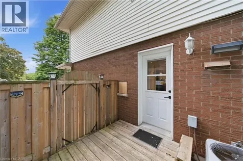 340 Cyrus Street Cambridge ON N3H 1H3