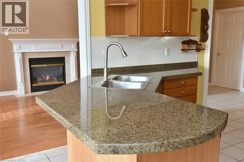 50 Winegarden Trail Dundas ON L9H 7M2