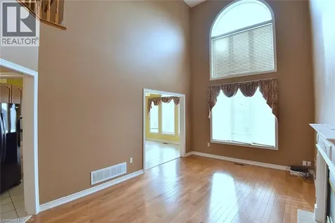 50 Winegarden Trail Dundas ON L9H 7M2