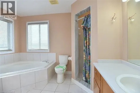 50 Winegarden Trail Dundas ON L9H 7M2